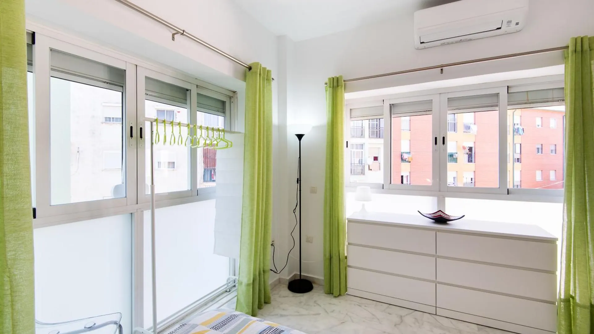 Apartamento Iconic Stay Lagunillas 50 M2 Private Terrace Málaga Espanha